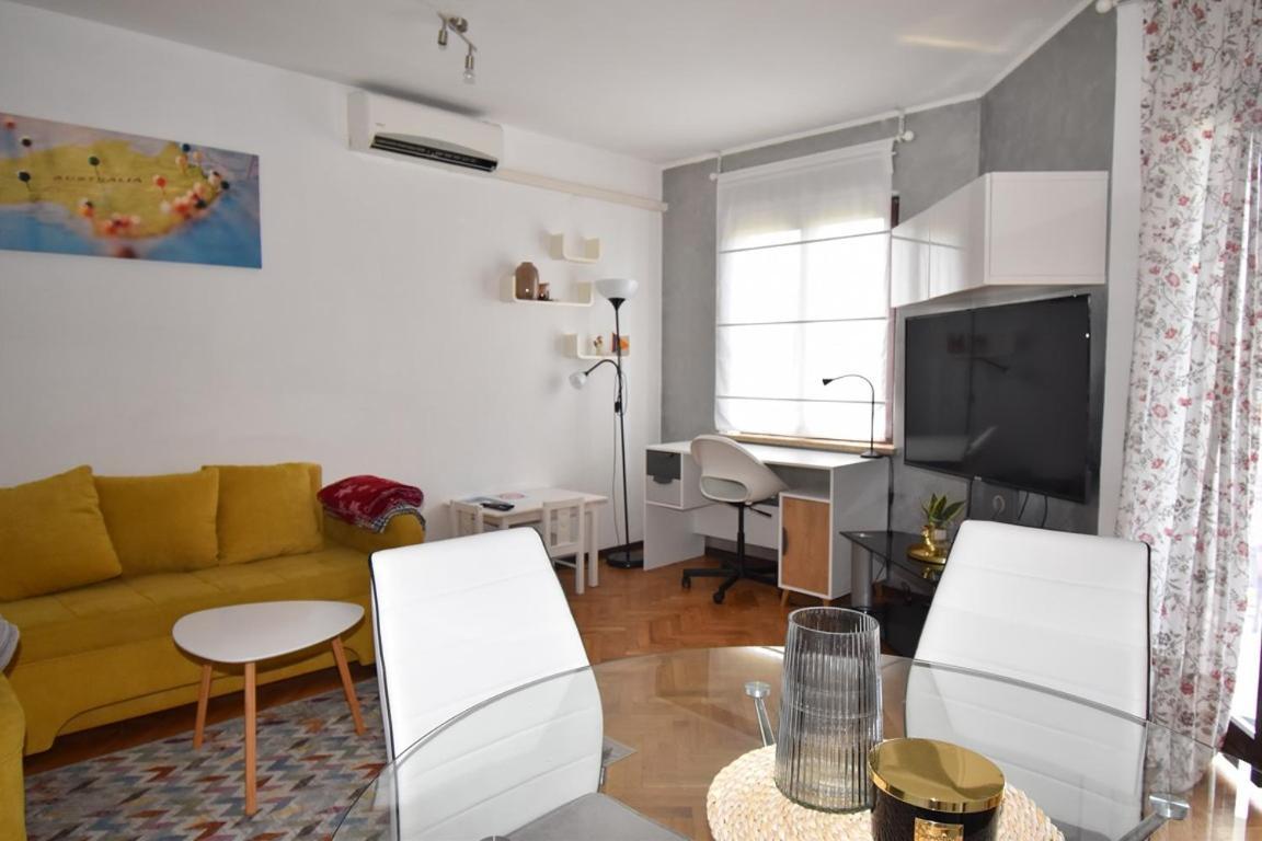 Superior Familiy Apartment Tina Vrsar Extérieur photo