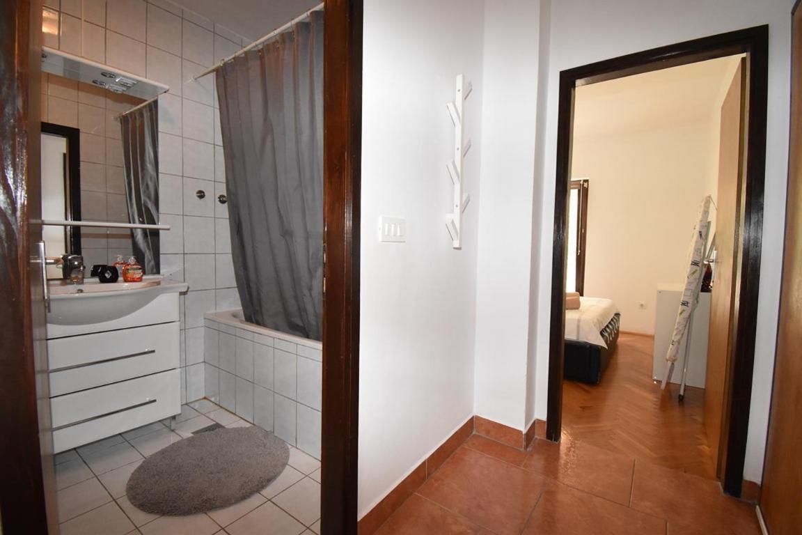 Superior Familiy Apartment Tina Vrsar Extérieur photo